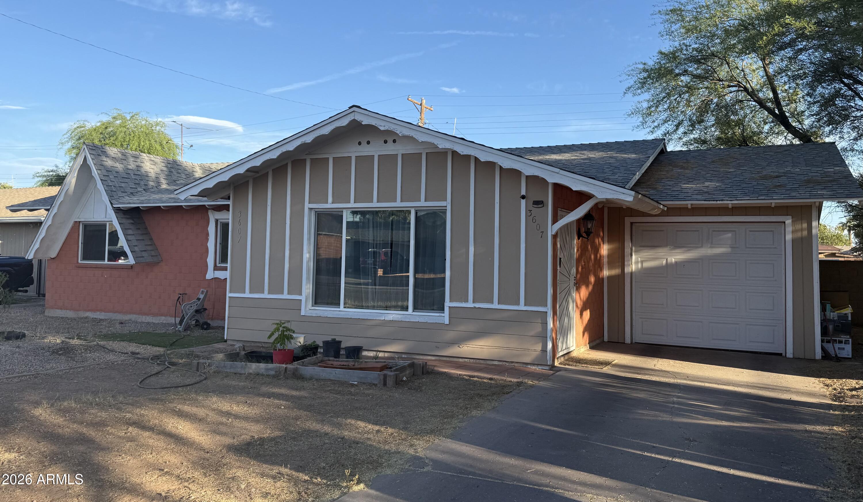3607 W MCLELLAN Boulevard, Phoenix, AZ 85019 — Photo 1 of 18