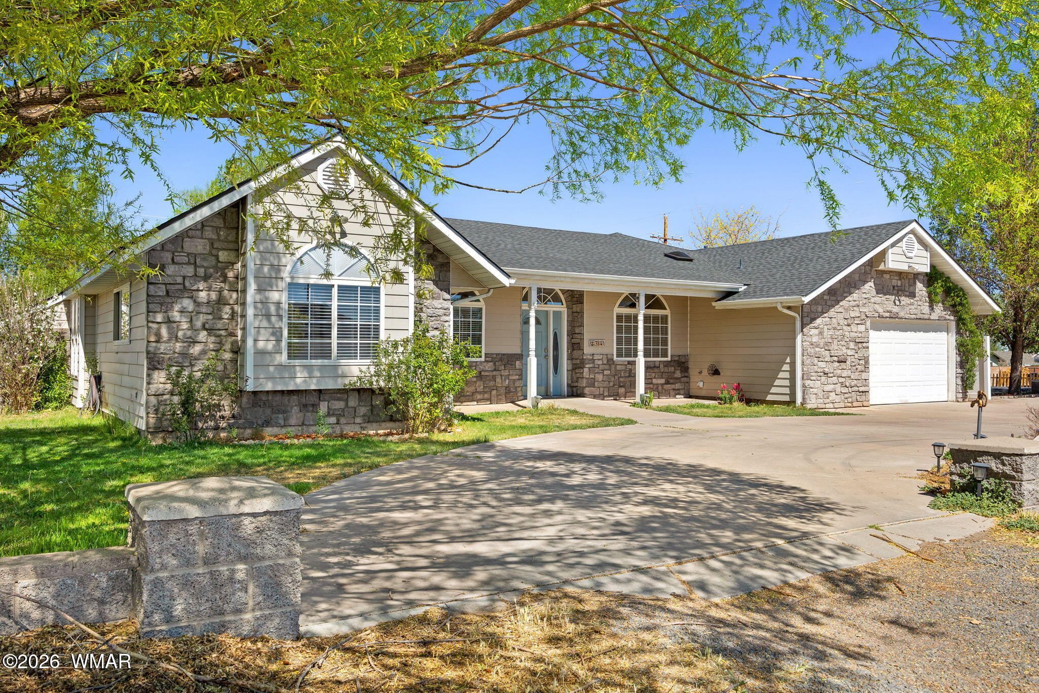 384 N Garth Drive, Eagar, AZ 85925 — Photo 1 of 46