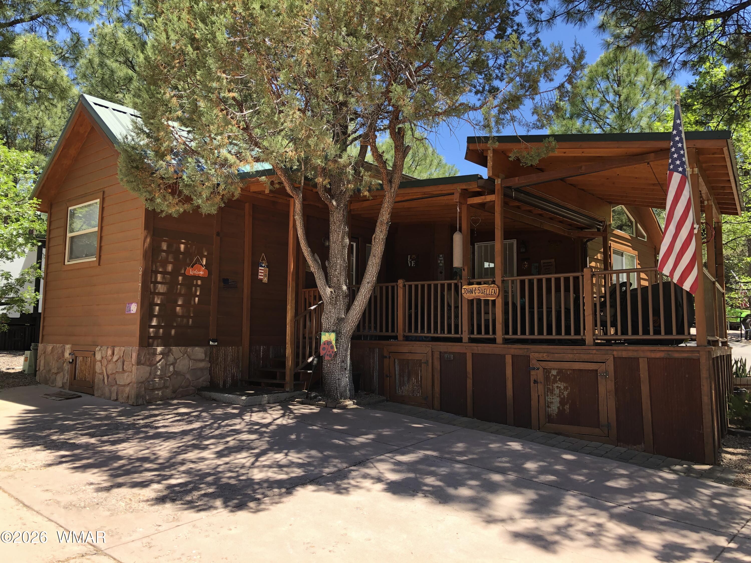 2171 E Broken Arrow Lane, Show Low, AZ 85901 — Photo 1 of 26