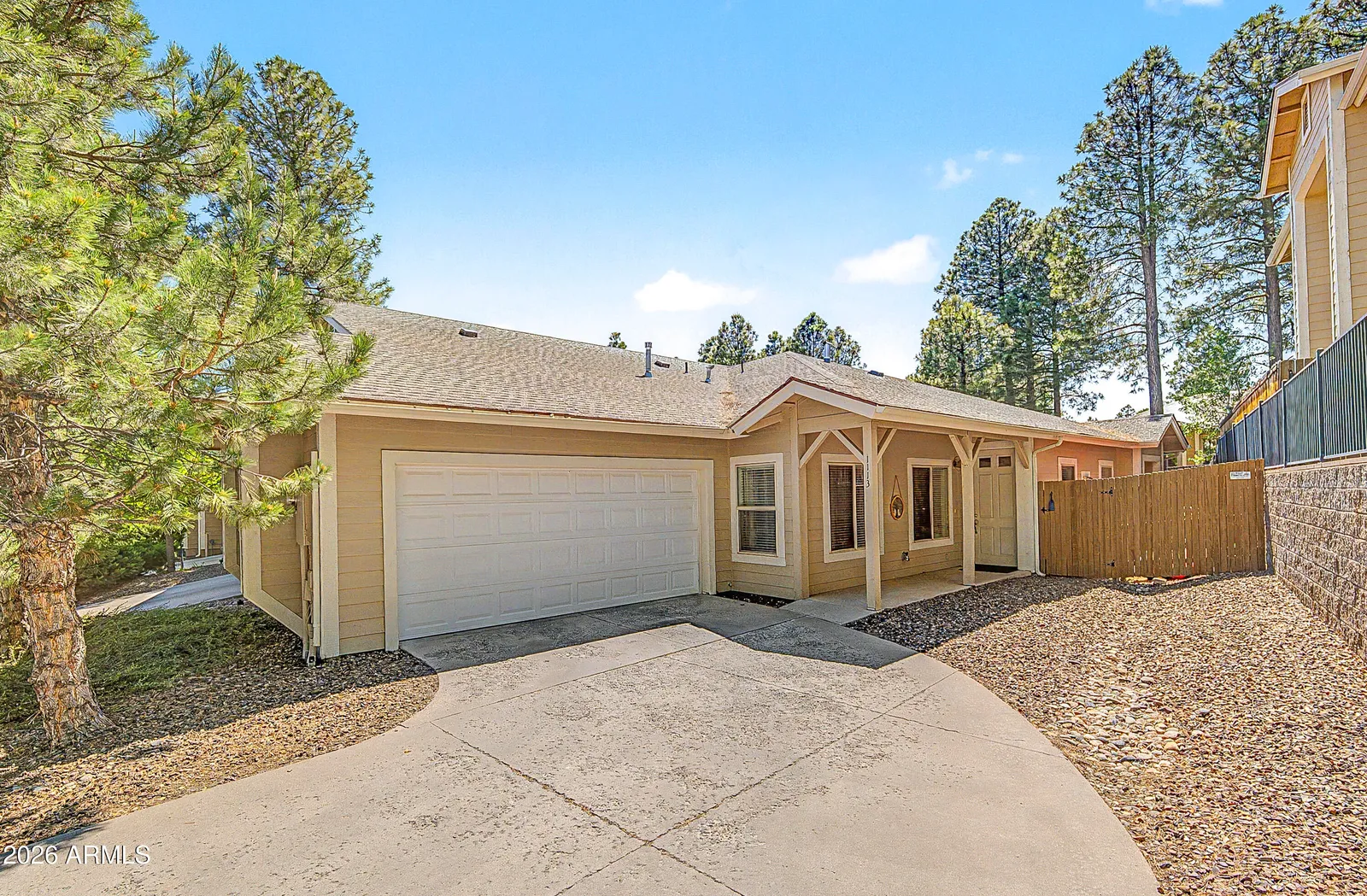 1113 N Flowing Springs Trail, Flagstaff, AZ 86004 — Photo 1 of 29