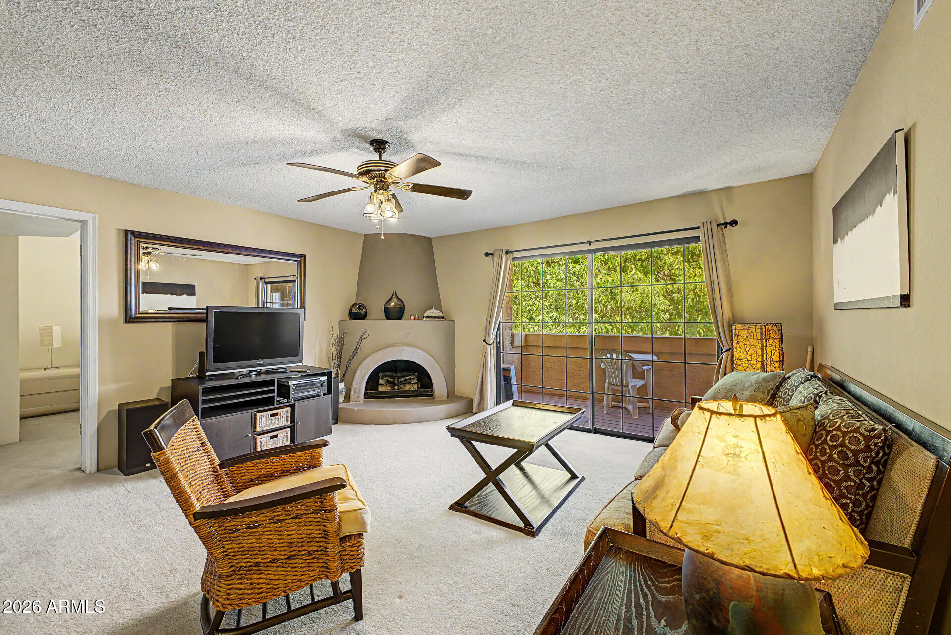 10410 N CAVE CREEK Road 2210, Phoenix, AZ 85020 — Photo 1 of 33
