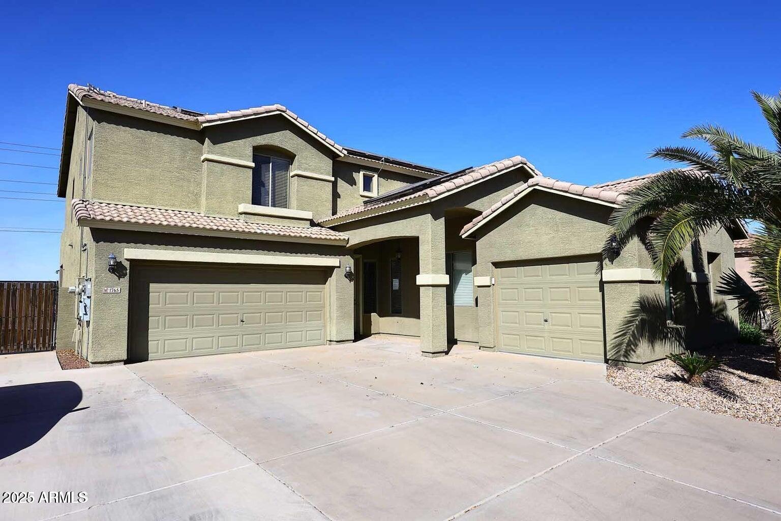 1765 N AGAVE Street, Casa Grande, AZ 85122 — Photo 1 of 40