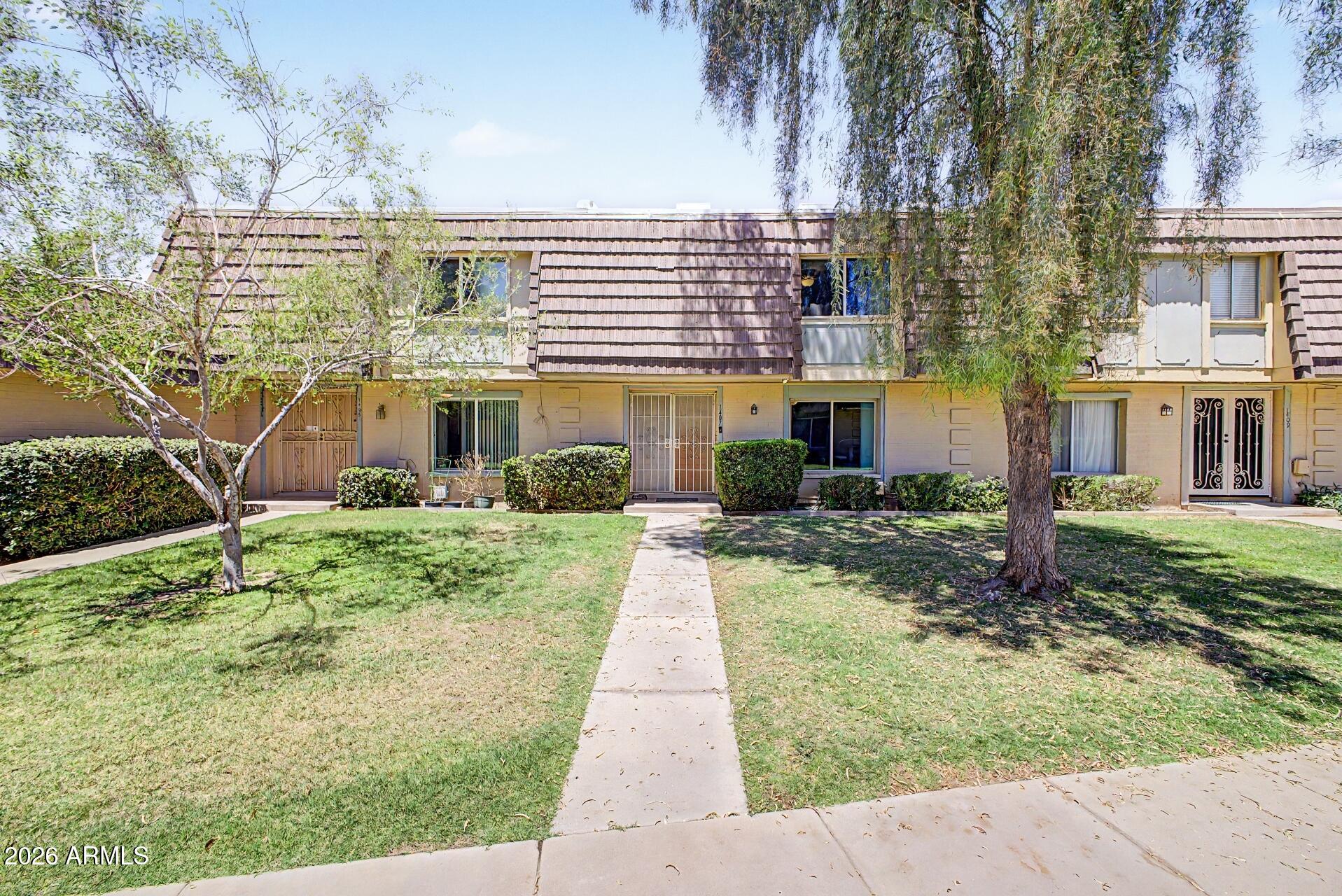 1407 E MALIBU Drive, Tempe, AZ 85282 — Photo 1 of 33