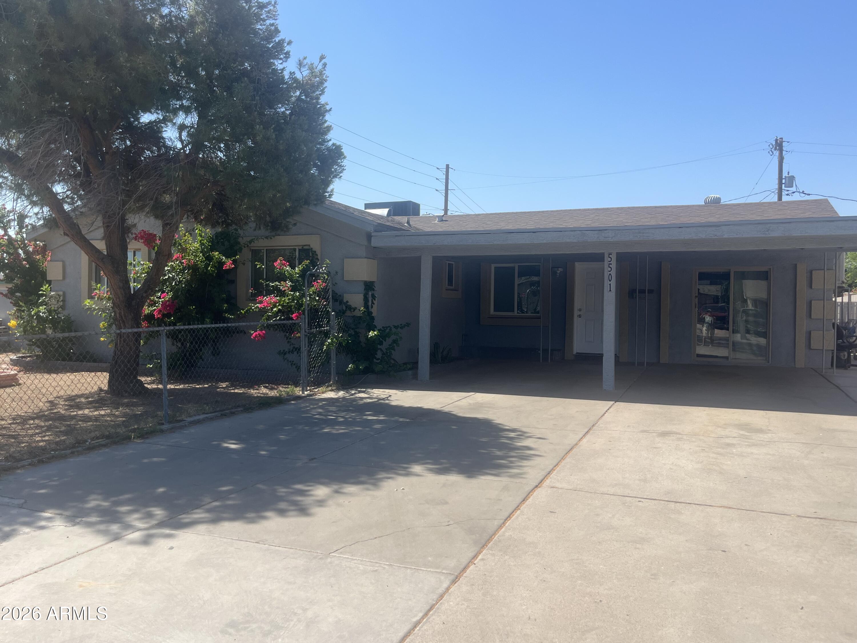 5501 W CAMPBELL Avenue, Phoenix, AZ 85031 — Photo 1 of 21