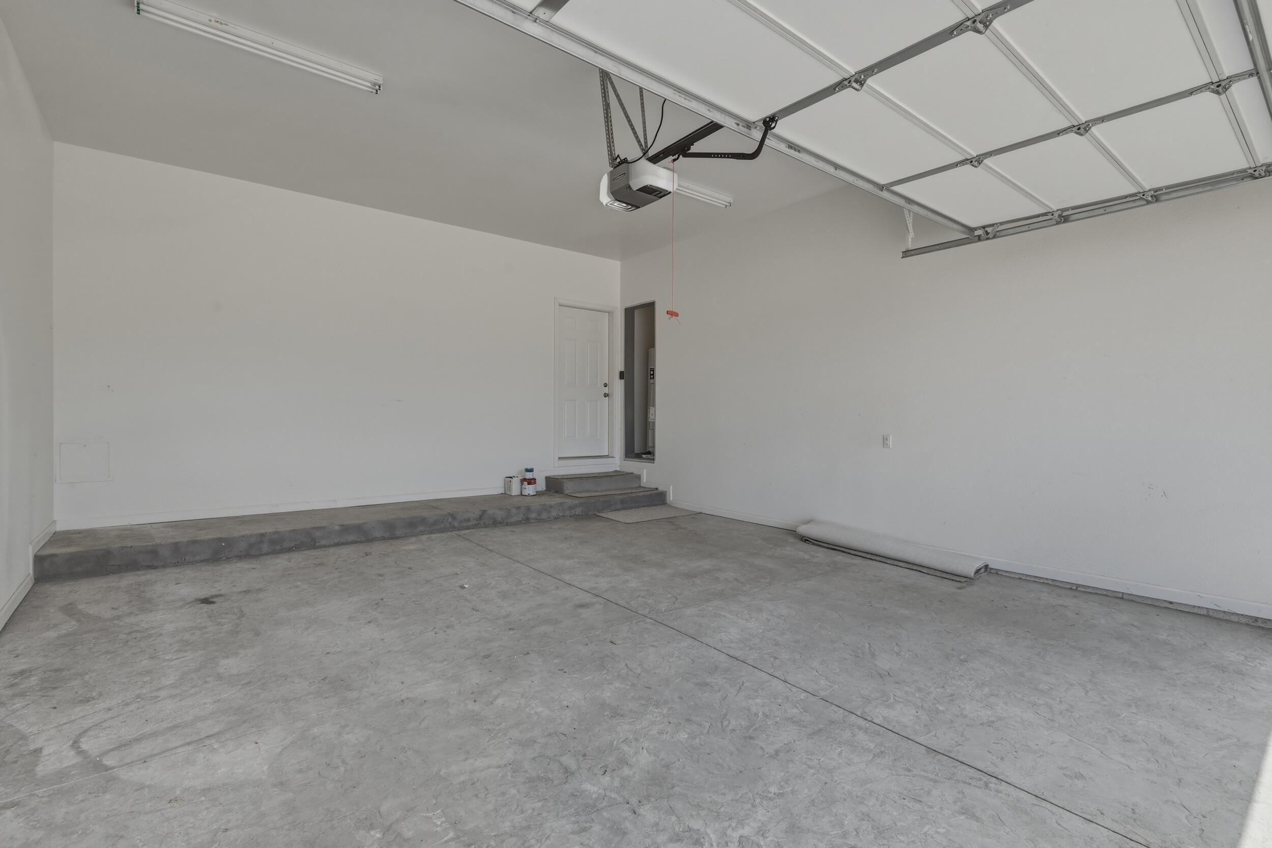 Thumbnail 32