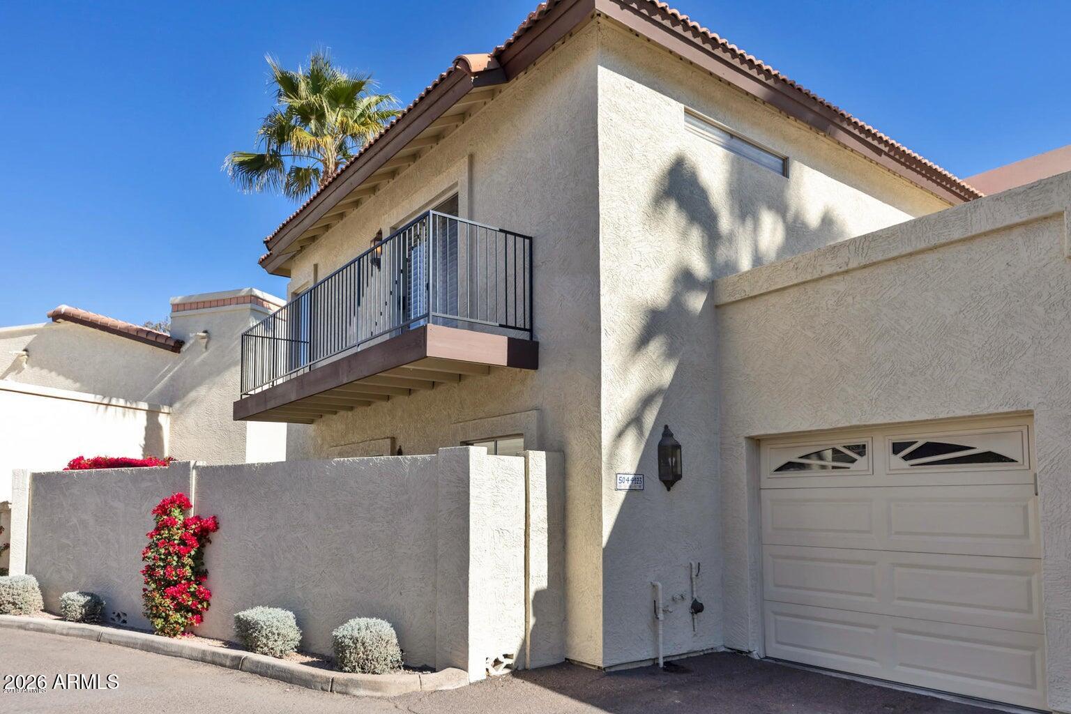 5044 E SIESTA Drive 3, Phoenix, AZ 85044 — Photo 1 of 36