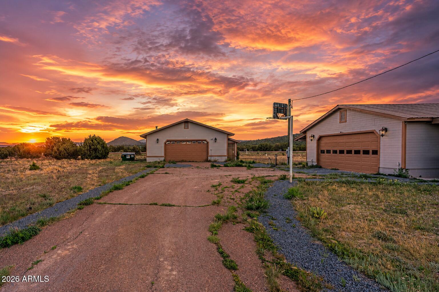 6 ACR, 3125, Vernon, AZ 85940 — Photo 1 of 46
