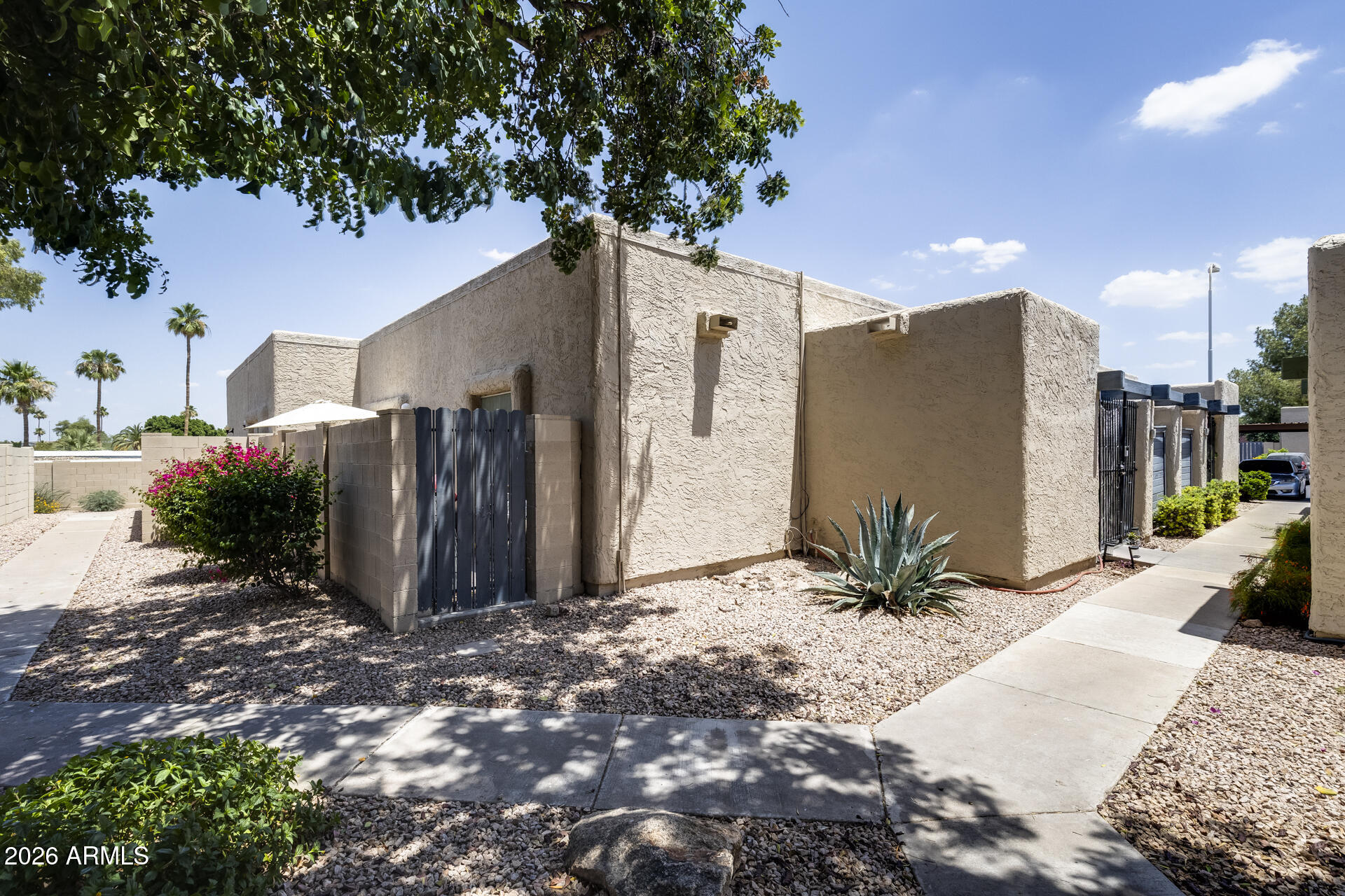 704 S LEBANON Lane, Tempe, AZ 85288 — Photo 1 of 32