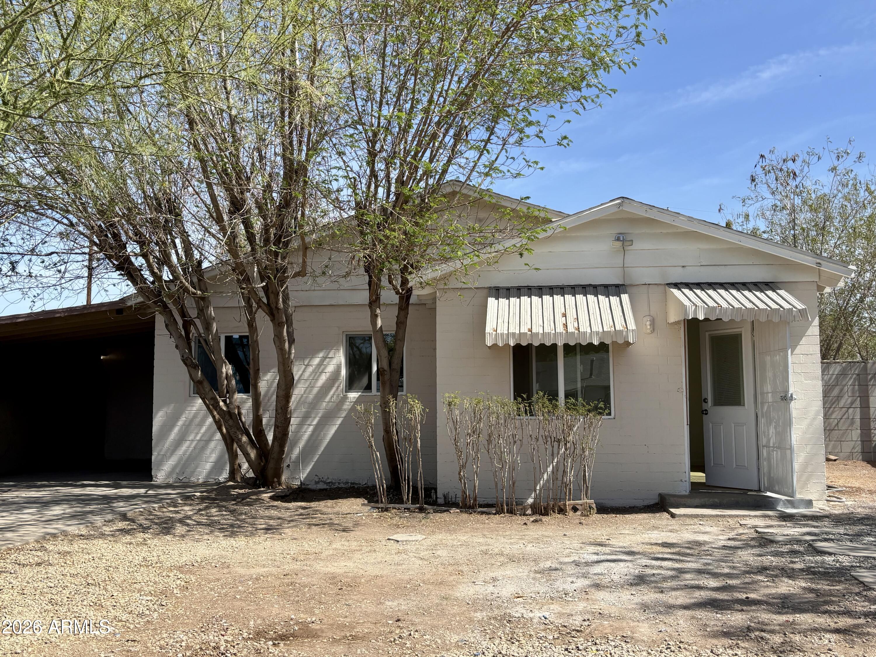 3036 W ALMERIA Road, Phoenix, AZ 85009 — Photo 1 of 20