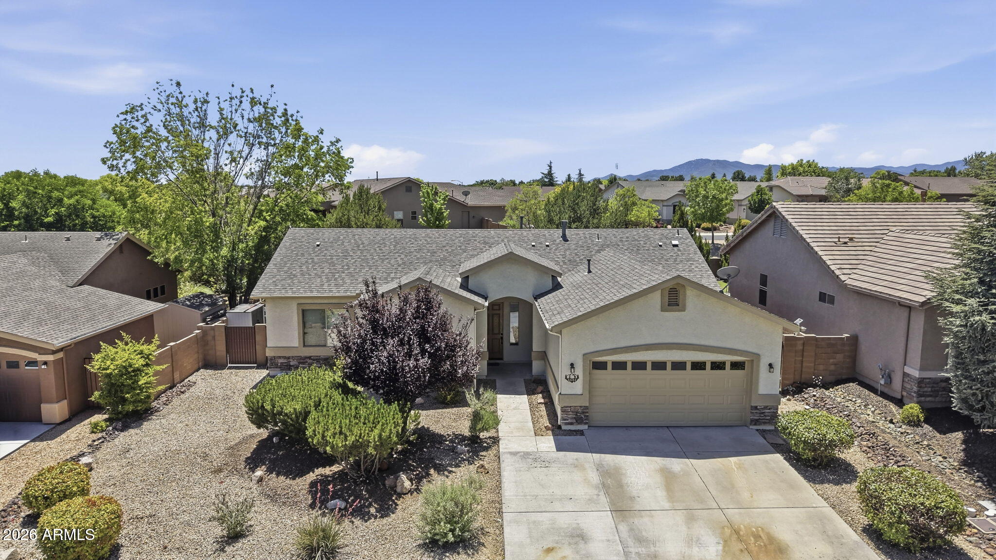 6602 E STRATFORD Drive, Prescott Valley, AZ 86314 — Photo 1 of 33