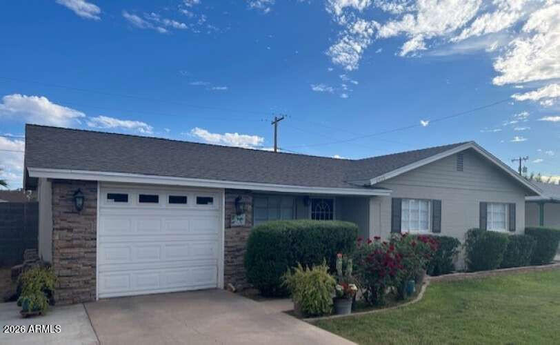 2035 W MARYLAND Avenue, Phoenix, AZ 85015 — Photo 1 of 18