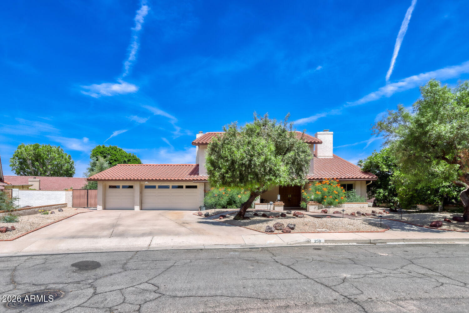 250 E HACKAMORE Street, Mesa, AZ 85201 — Photo 1 of 29