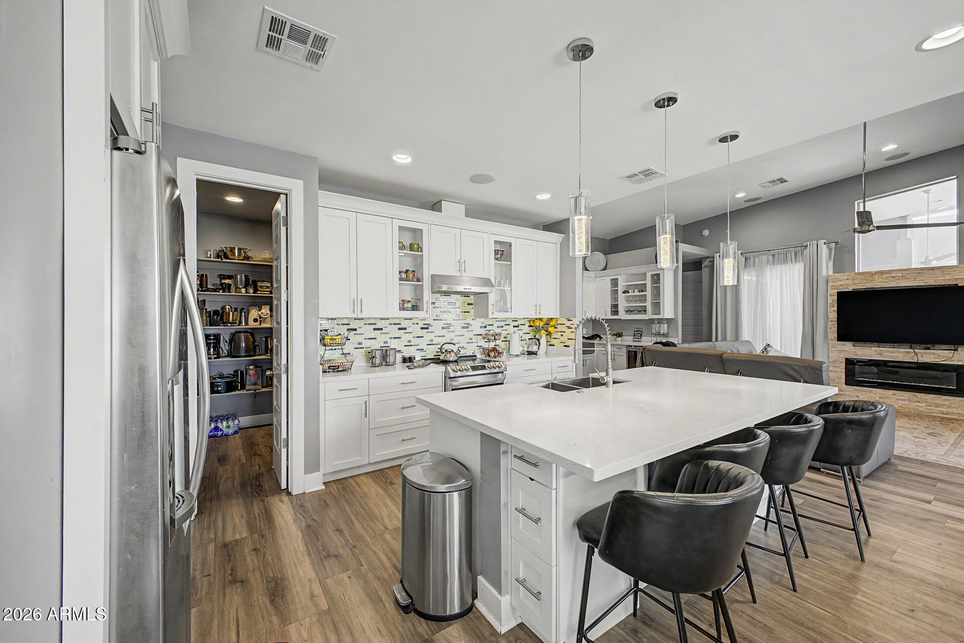 Thumbnail 14