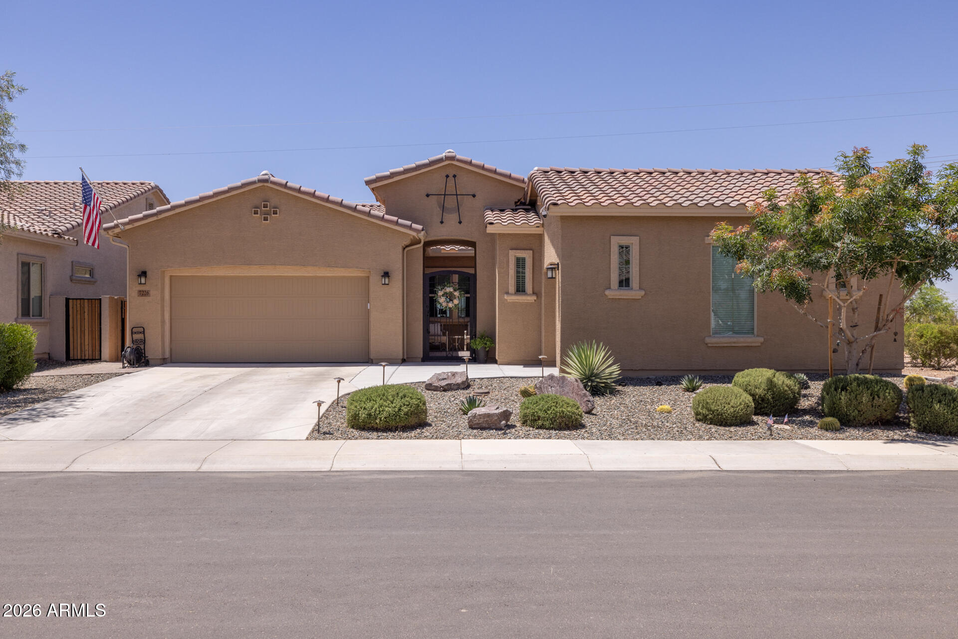 7226 S KACHINA Place, Gold Canyon, AZ 85118 — Photo 1 of 48