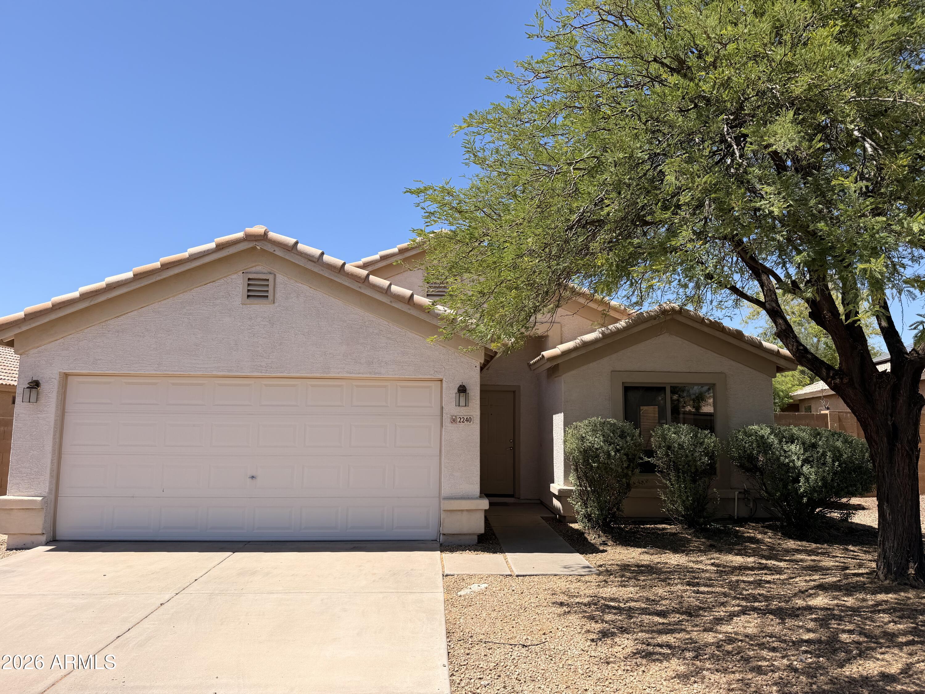 2240 E RUBY Lane, Phoenix, AZ 85024 — Photo 1 of 27