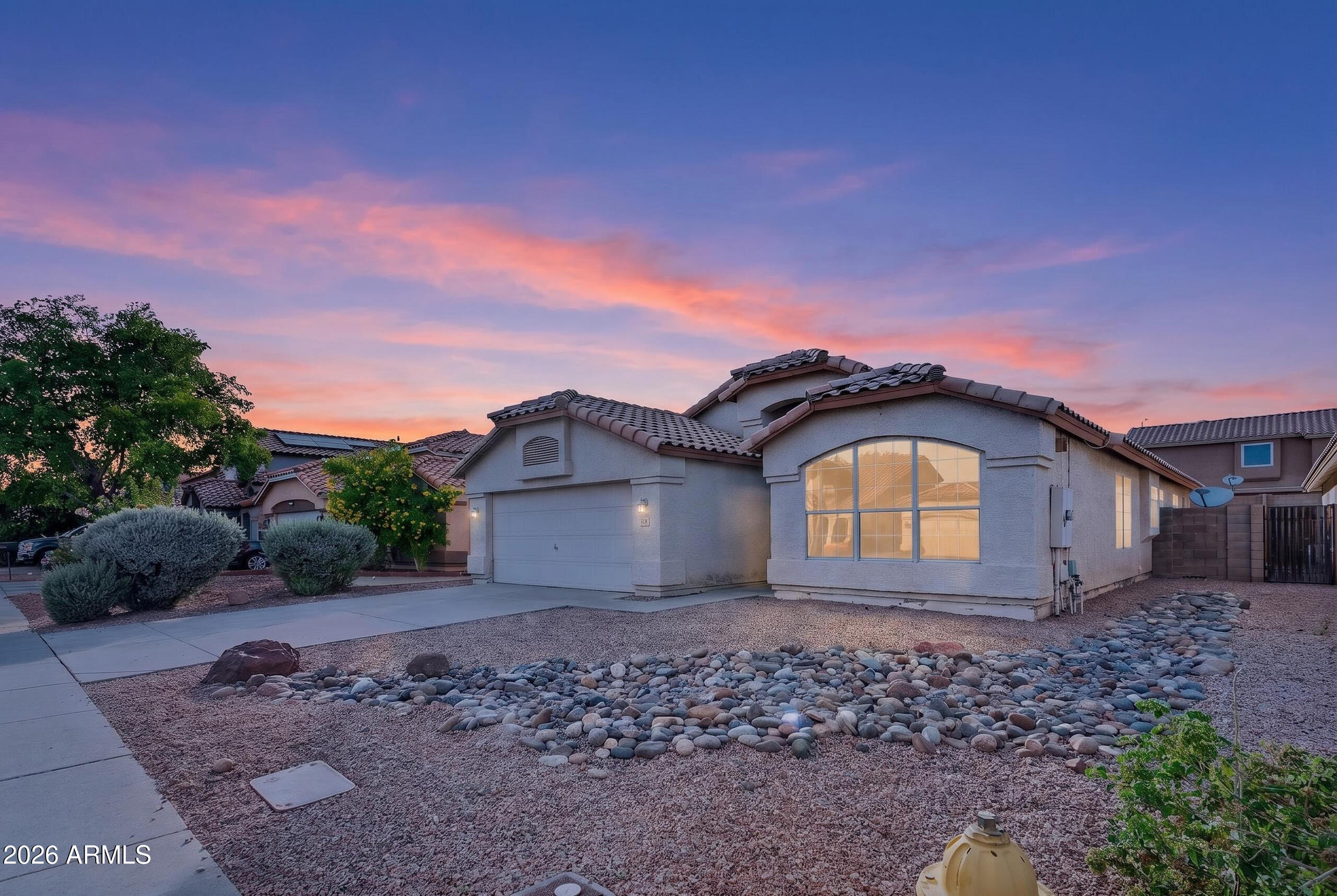 8916 W DAVIS Road, Peoria, AZ 85382 — Photo 1 of 34