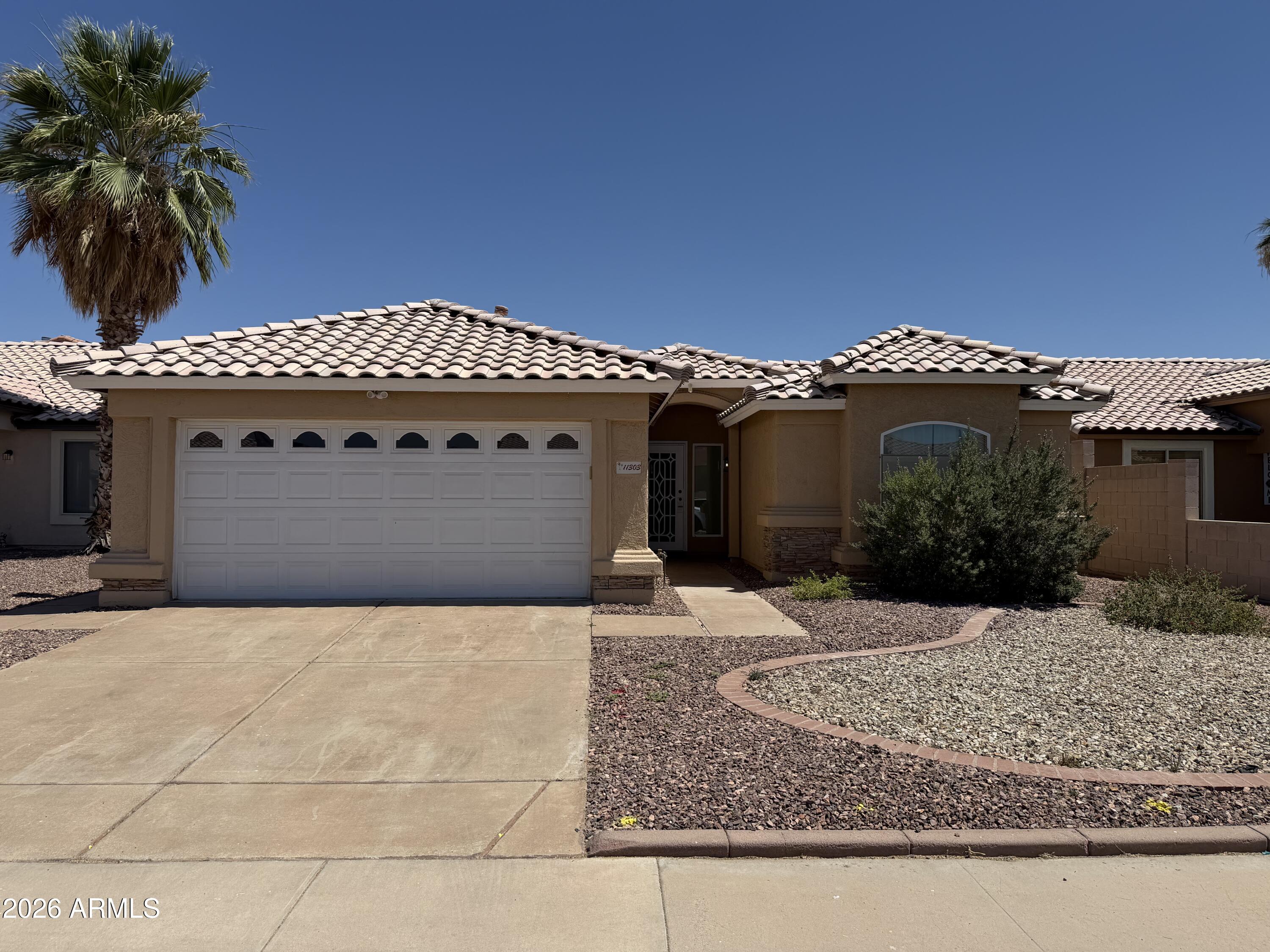 11303 W LAWRENCE Lane, Peoria, AZ 85345 — Photo 1 of 20