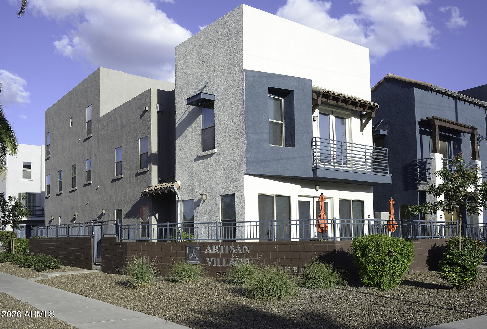 615 E PORTLAND Street 106, Phoenix, AZ 85004 — Photo 1 of 37