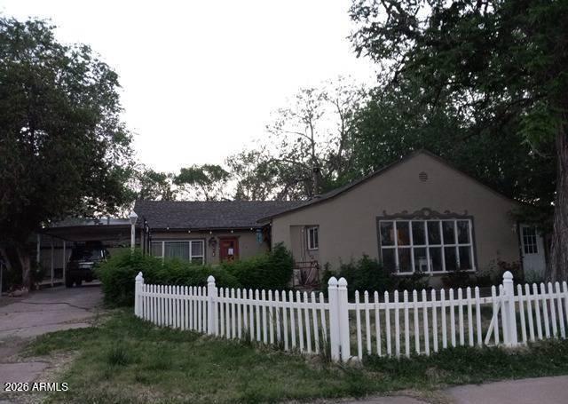 160 S 1ST Street E, St Johns, AZ 85936 — Photo 1 of 5