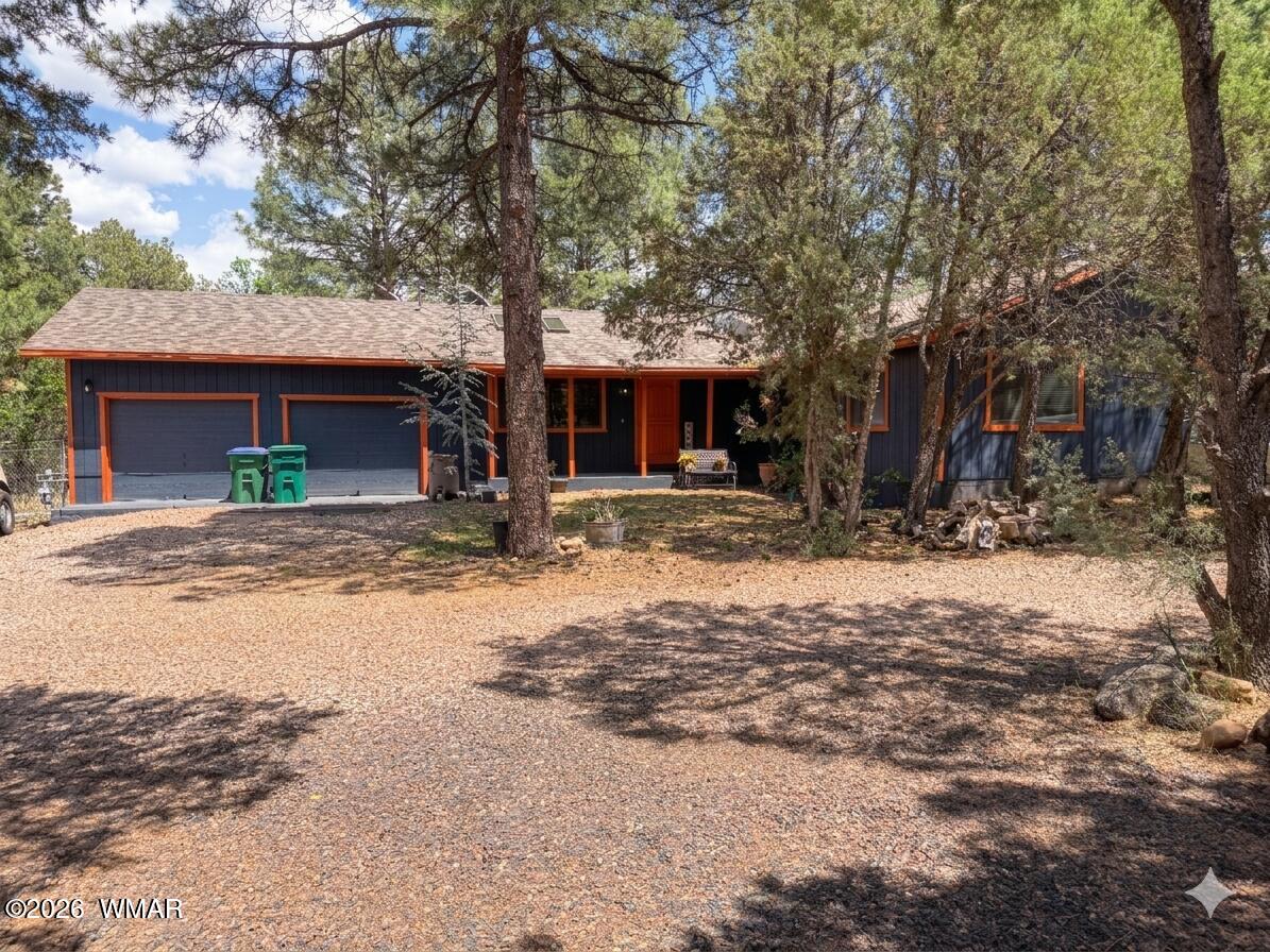 911 S 11th Street, Show Low, AZ 85901 — Photo 1 of 23