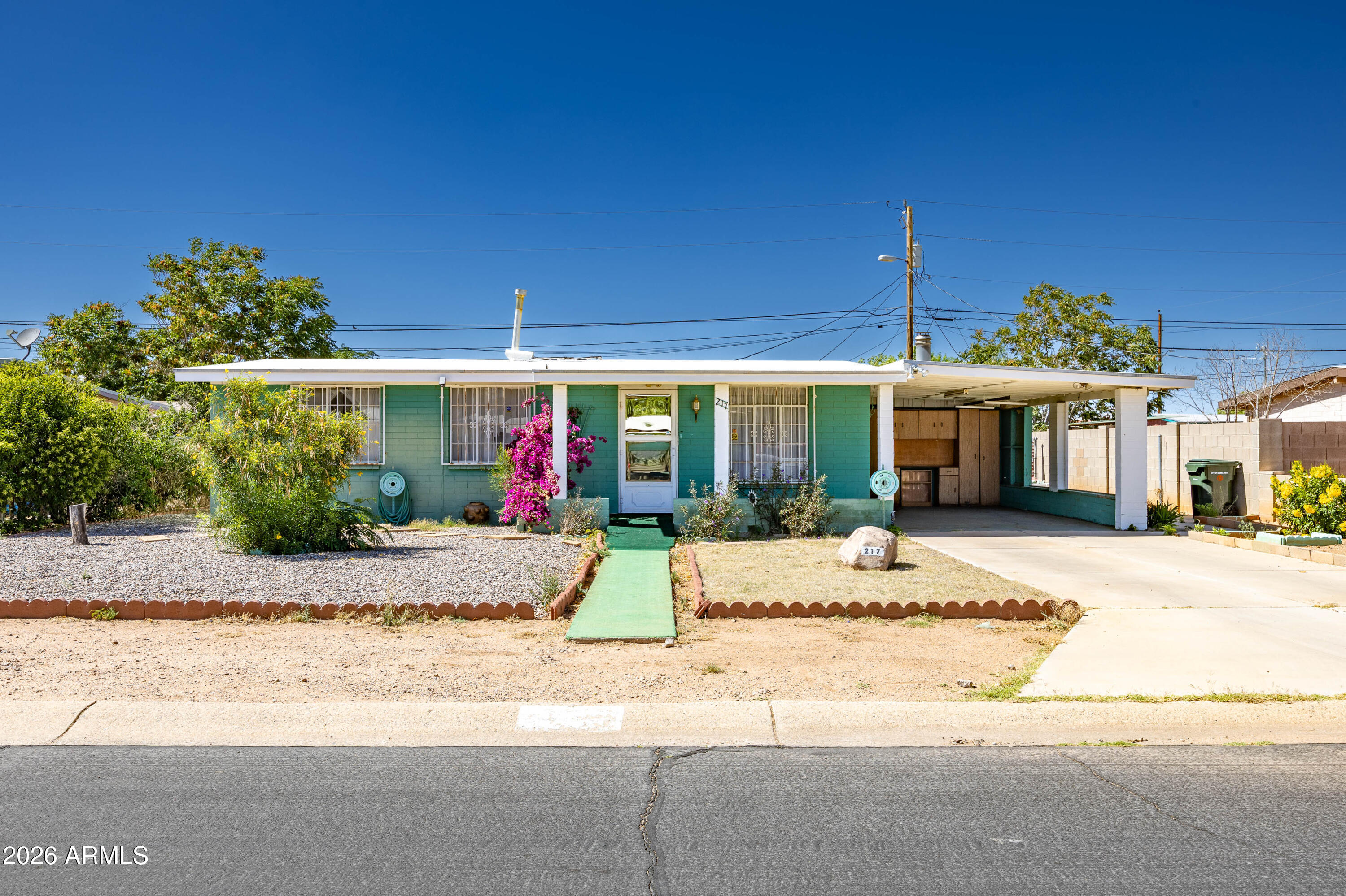 217 W SHERBUNDY Street, Sierra Vista, AZ 85635 — Photo 1 of 23