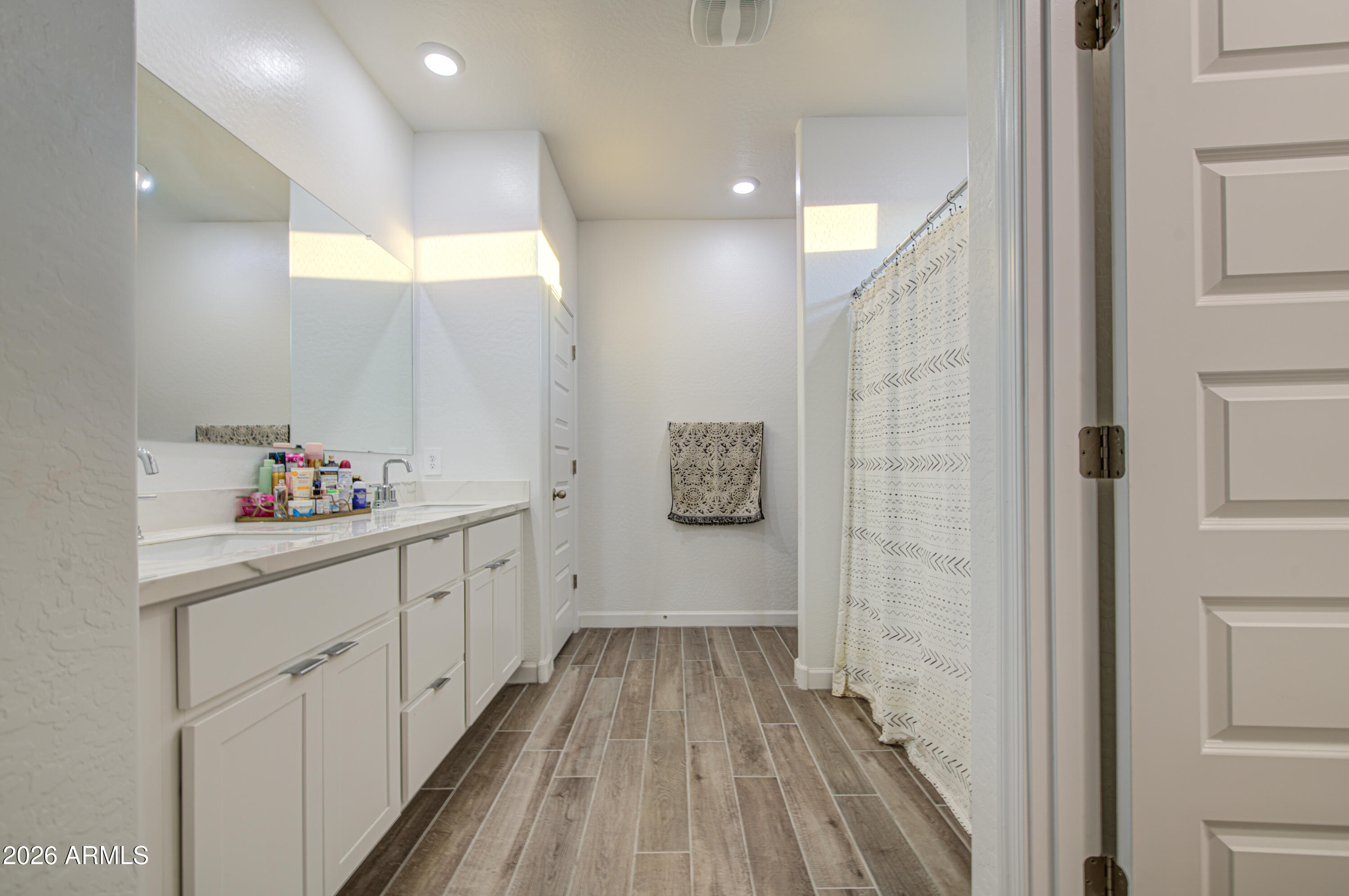 Thumbnail 24