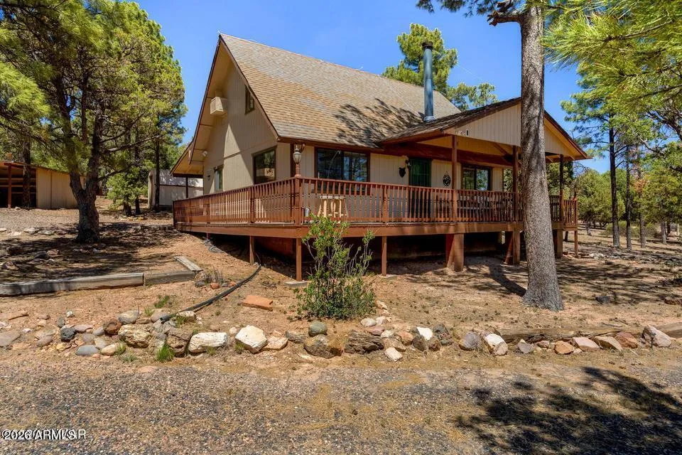 6239 LOGGERS Lane, Show Low, AZ 85901 — Photo 1 of 48