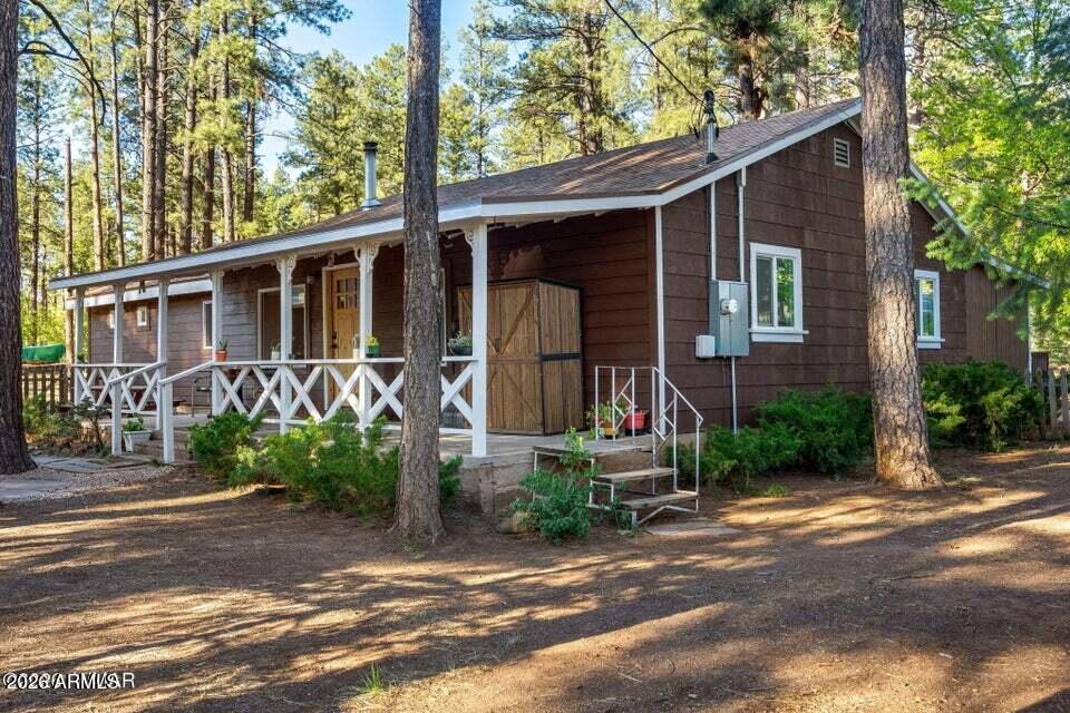 1249 S STEPHENS Drive, Pinetop, AZ 85935 — Photo 1 of 41