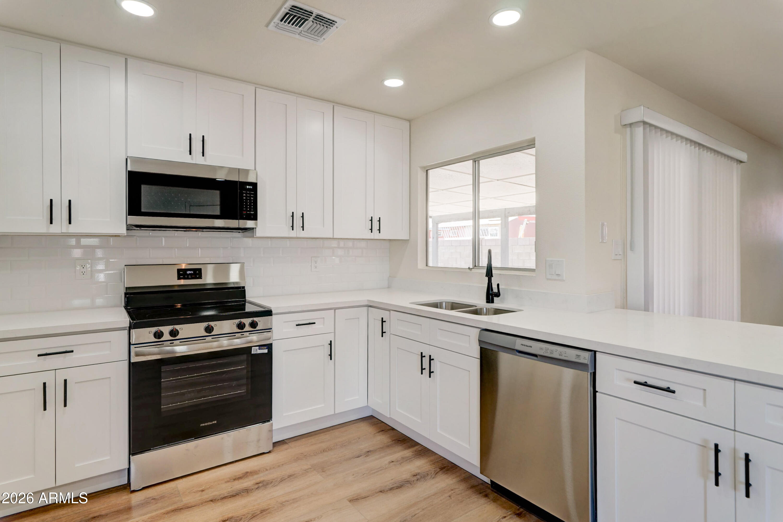 5619 W HARTFORD Avenue, Glendale, AZ 85308 — Photo 1 of 24