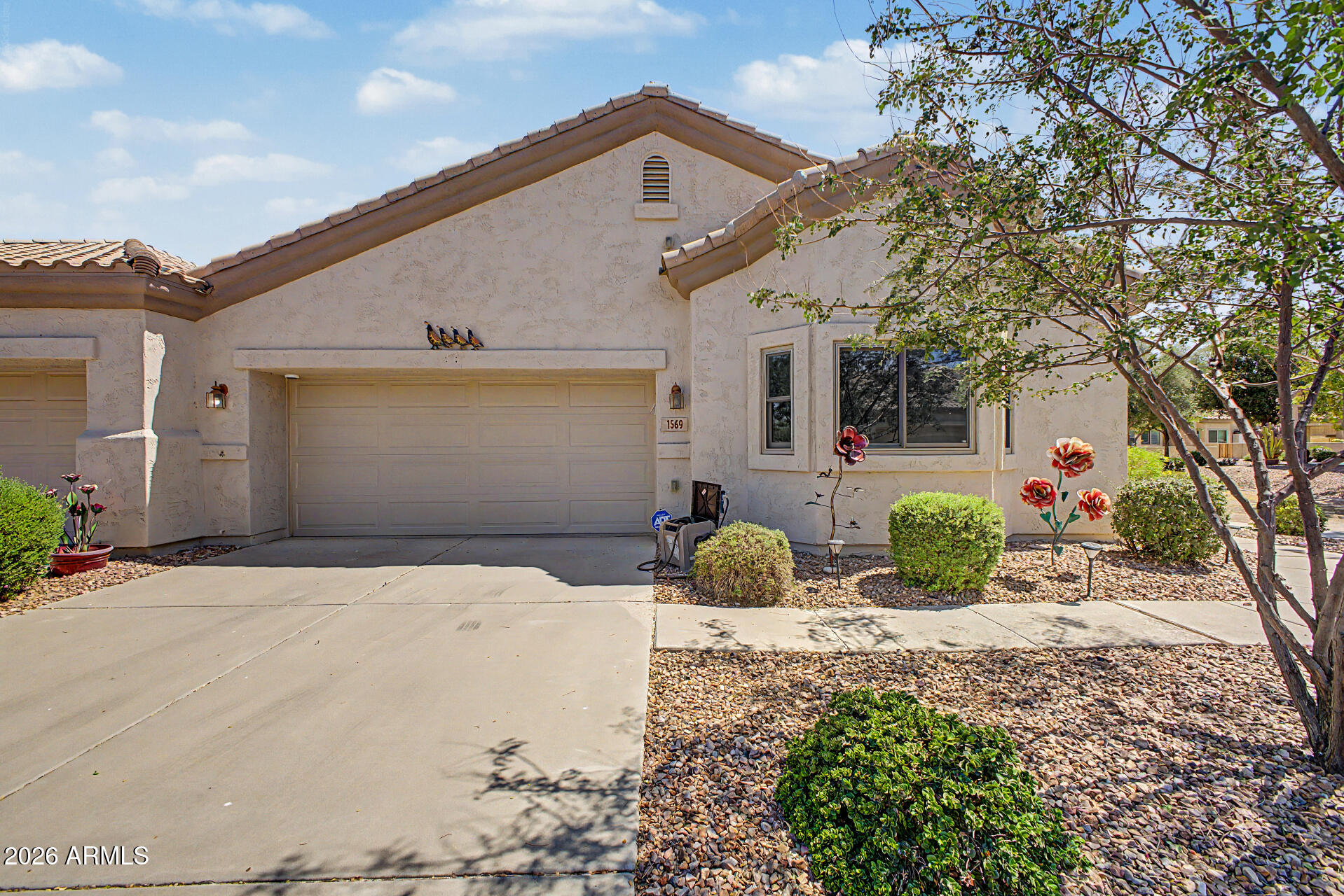 1569 E MELROSE Drive, Casa Grande, AZ 85122 — Photo 1 of 33