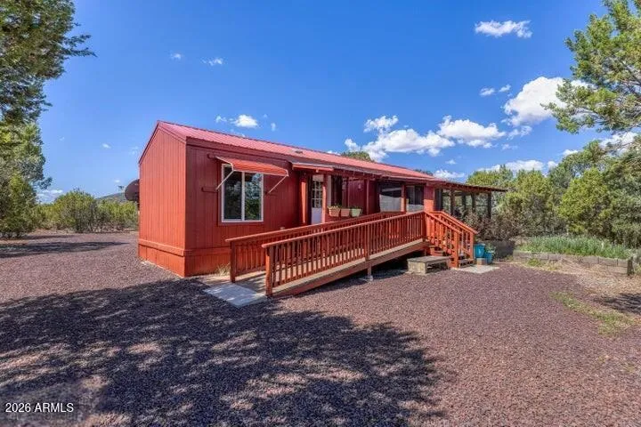 13 N3307, Vernon, AZ 85940 — Photo 1 of 64