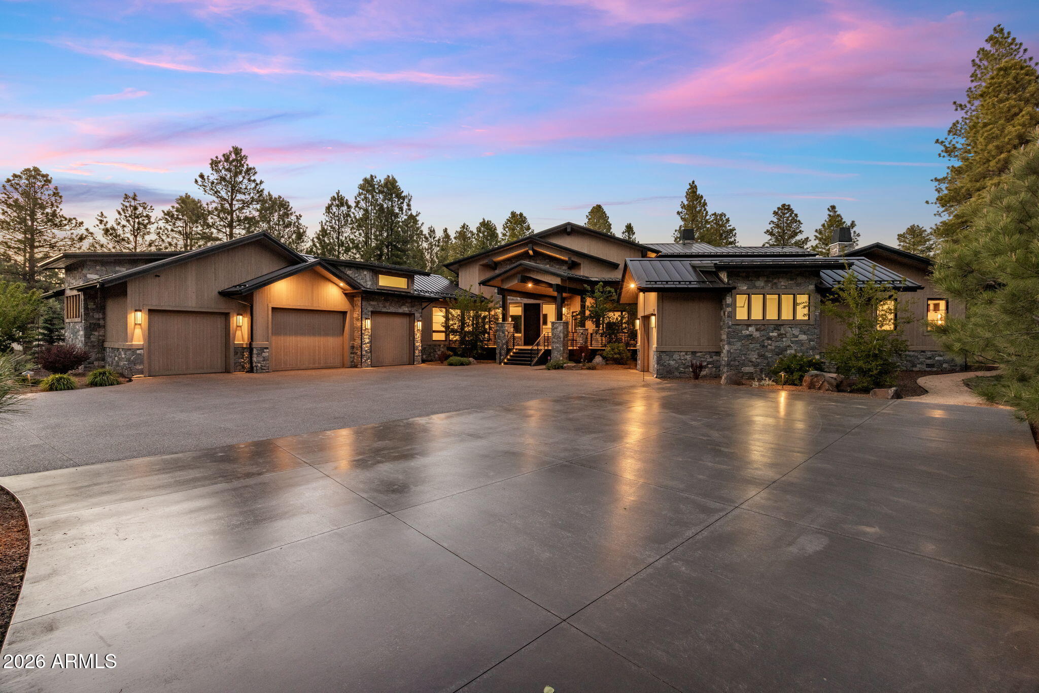1267 GODFREY SYKES, Flagstaff, AZ 86005 — Photo 1 of 139