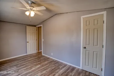 Thumbnail 19