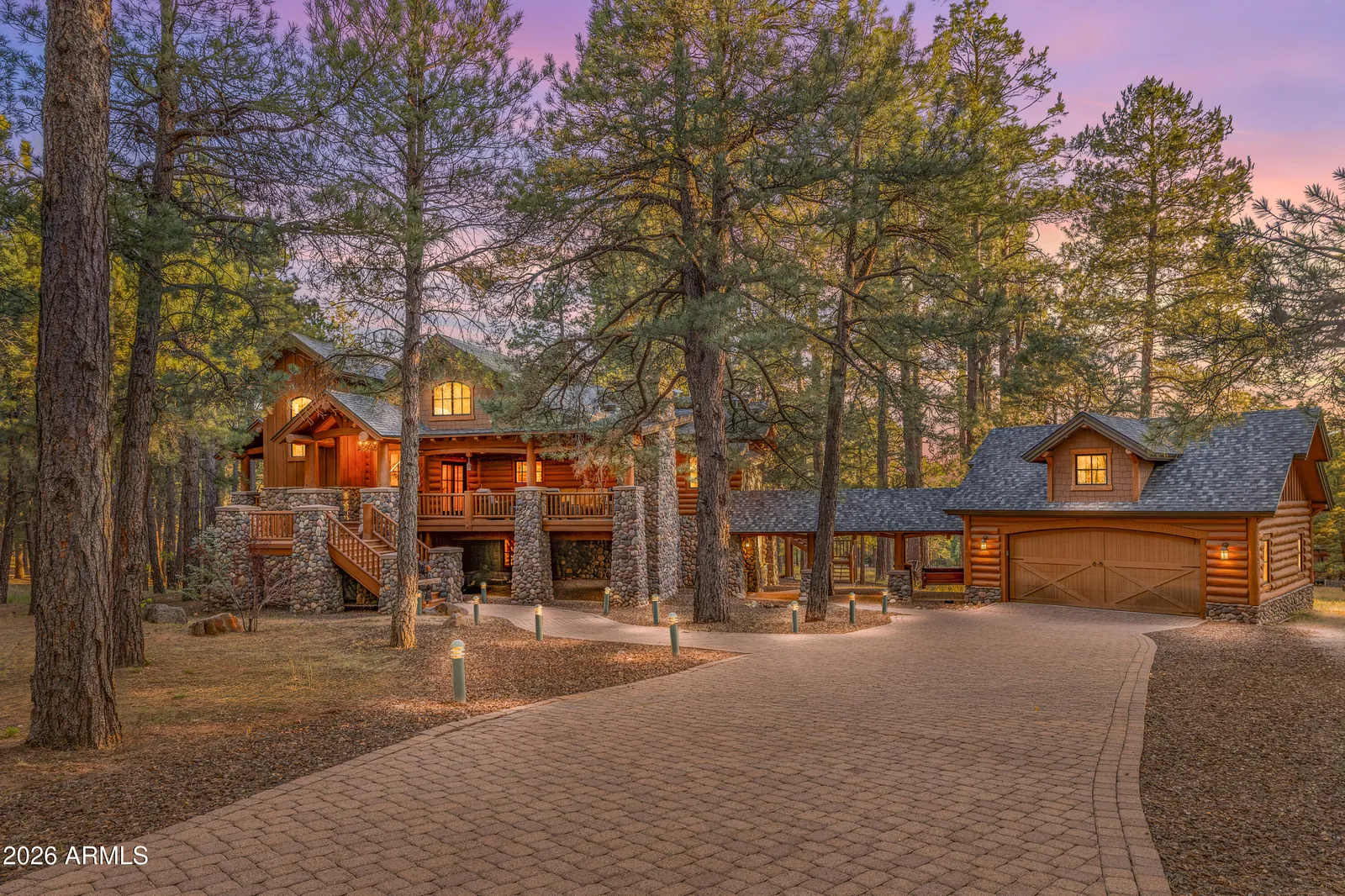 1344 Buckhorn Loop, Flagstaff, AZ 86001 — Photo 1 of 68