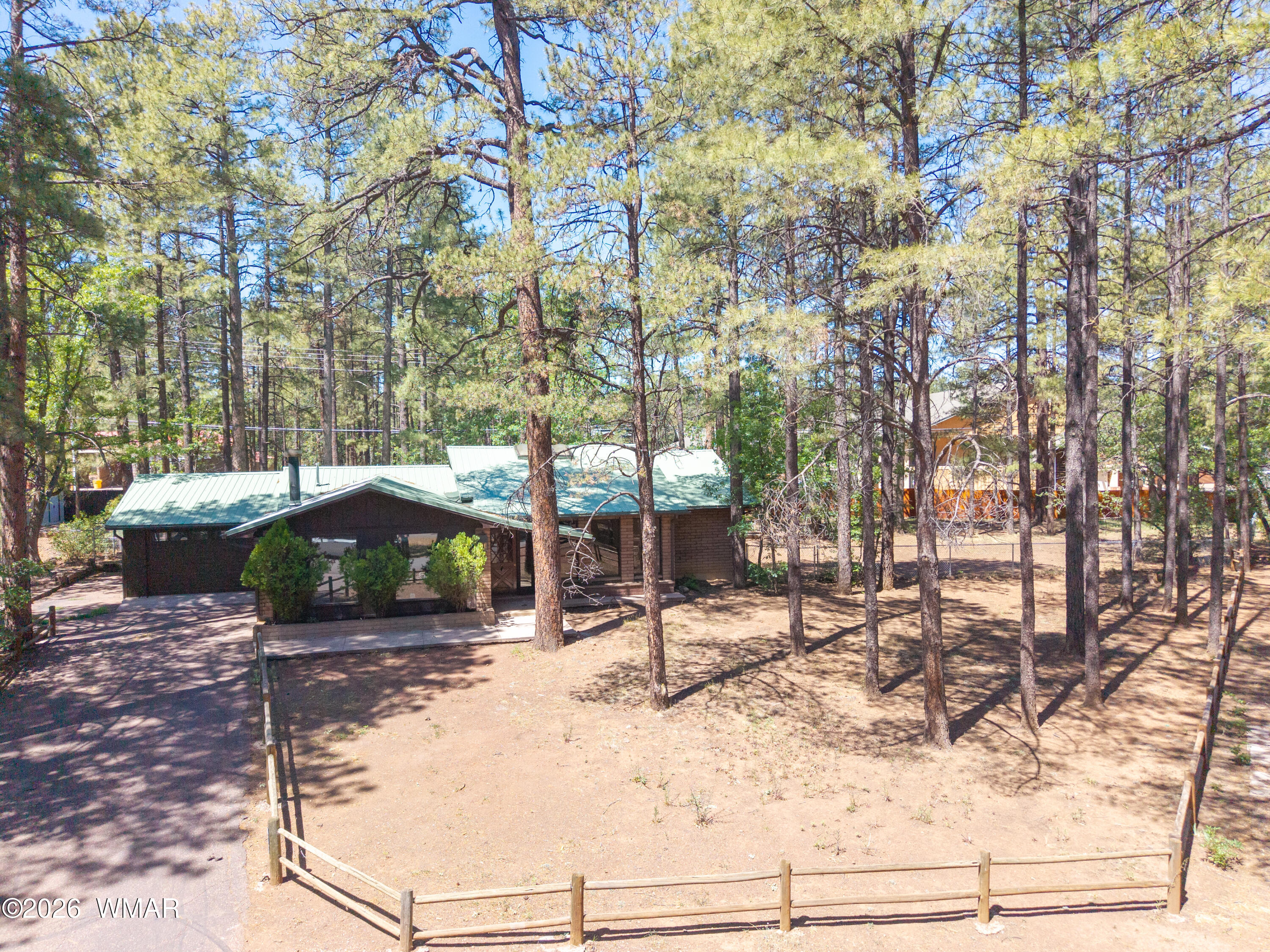 576 S Evergreen Drive, Pinetop, AZ 85935 — Photo 1 of 27