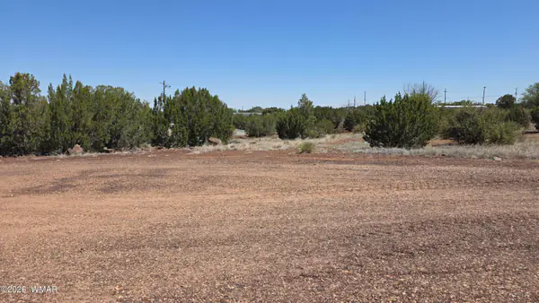 8582 Meyers Place, Show Low, AZ 85901