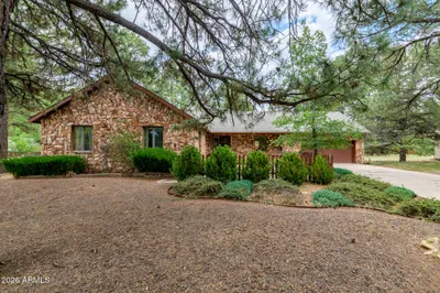 2468 N Strawberry Way, Flagstaff, AZ 86004
