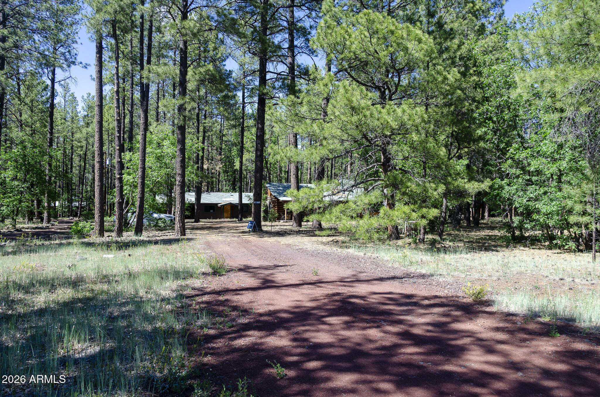 2651 E CHILTON Drive, Pinetop, AZ 85935 — Photo 1 of 45
