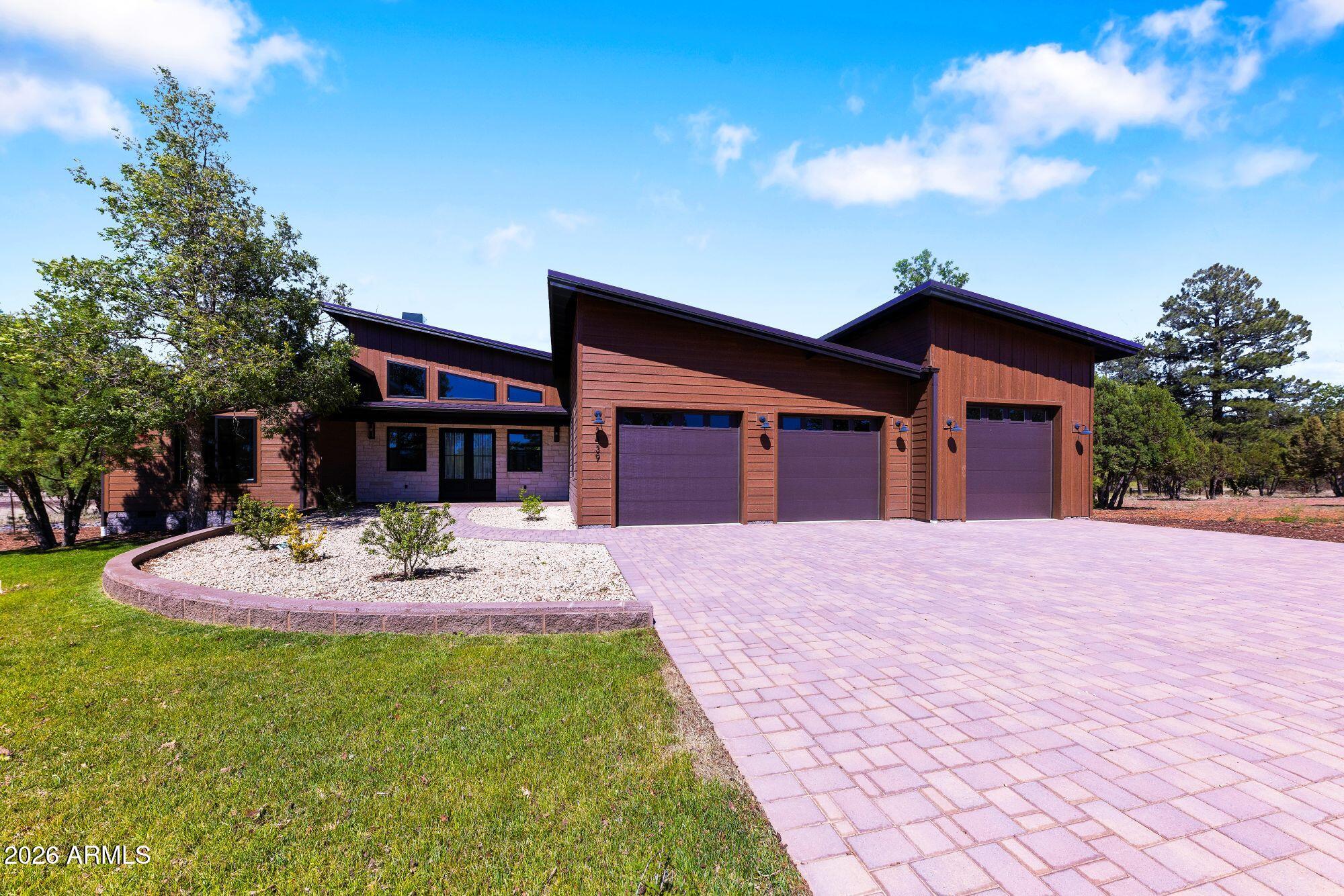 3439 Bear Mountain Drive 17, Lakeside, AZ 85929 — Photo 1 of 143