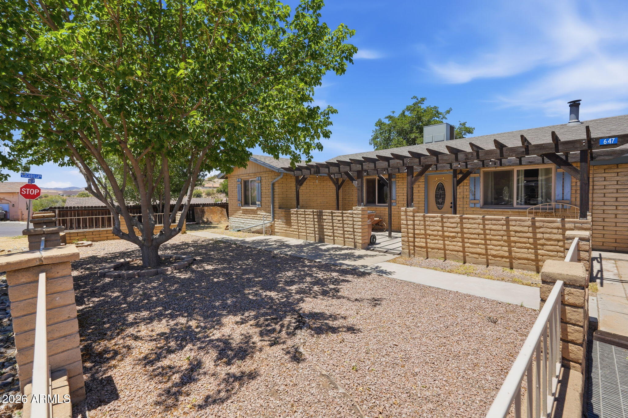 647 W MINGUS TURN Circle, Globe, AZ 85501 — Photo 1 of 44
