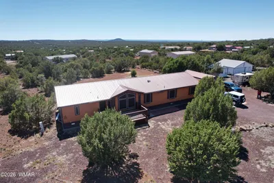 53 County Road, # 3203, Vernon, AZ 85940