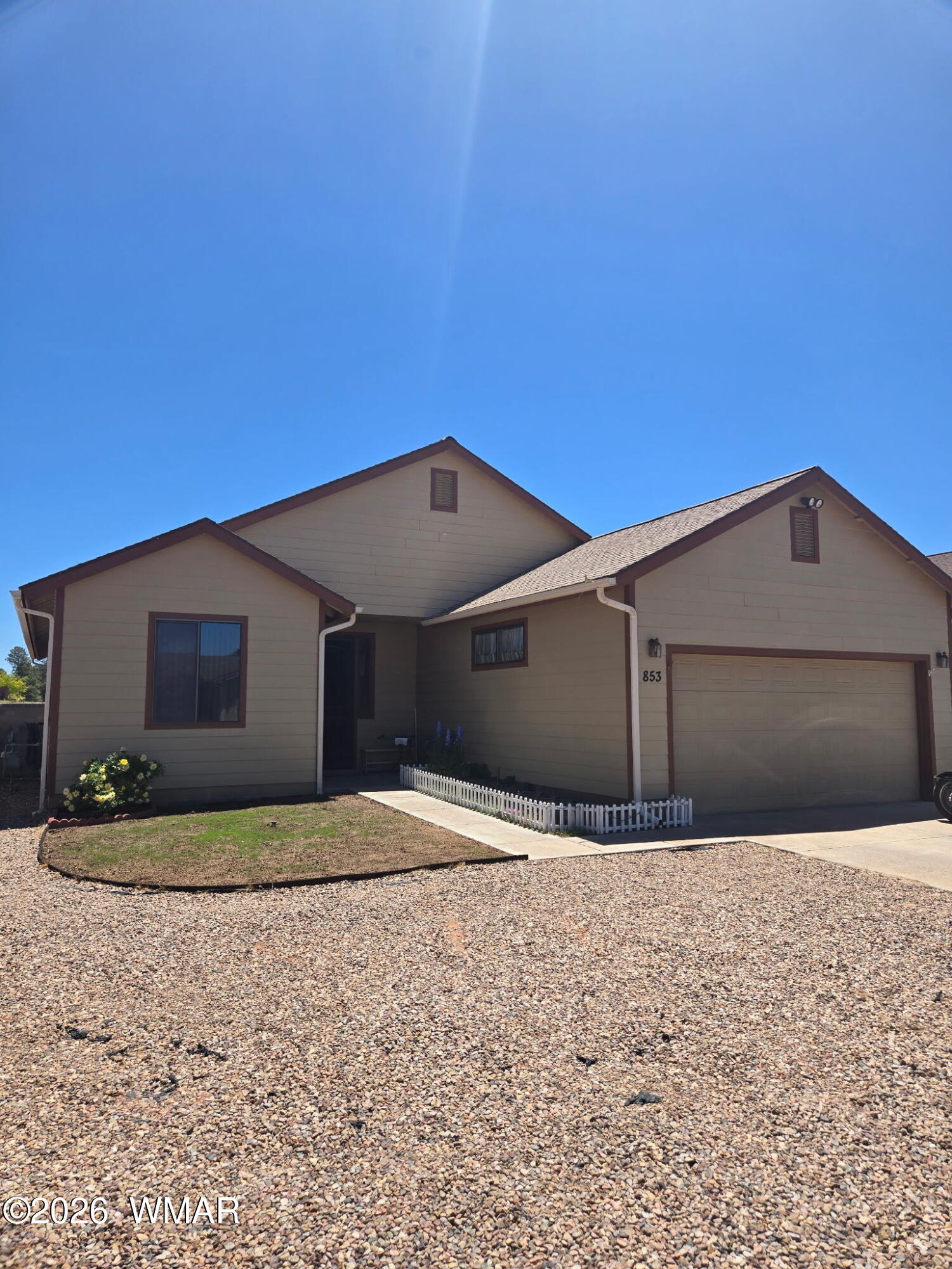 853 S Hunters Run, Show Low, AZ 85901 — Photo 1 of 5
