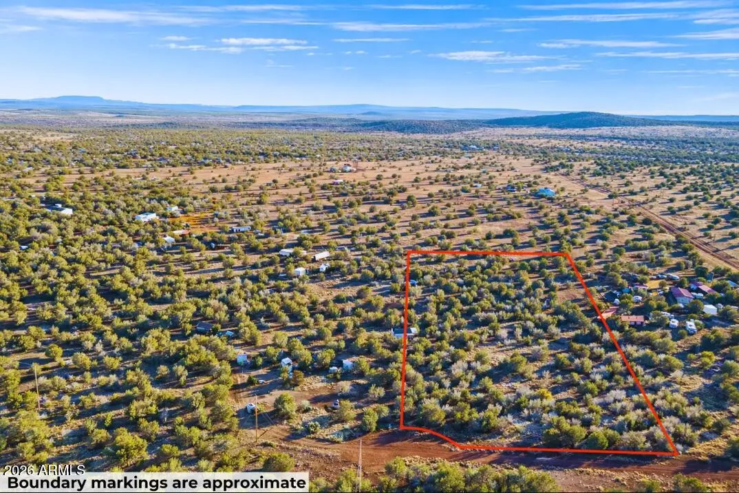 2408 W SKYLINE Drive 58, Williams, AZ 86046 — Photo 1 of 10