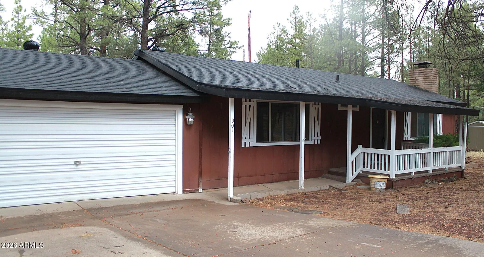 901 N 46TH Drive, Show Low, AZ 85901 — Photo 1 of 30
