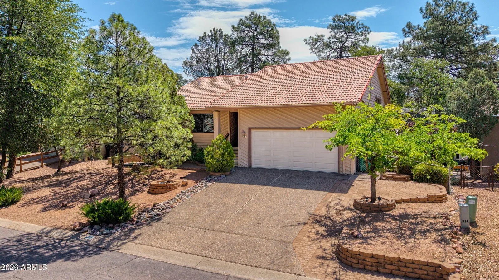 207 N Parkwood Road, Payson, AZ 85541 — Photo 1 of 33