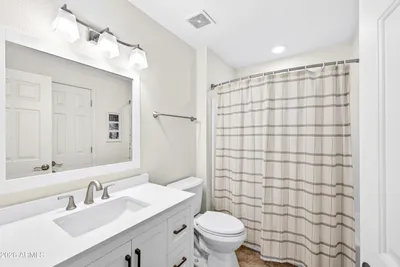 Thumbnail 32