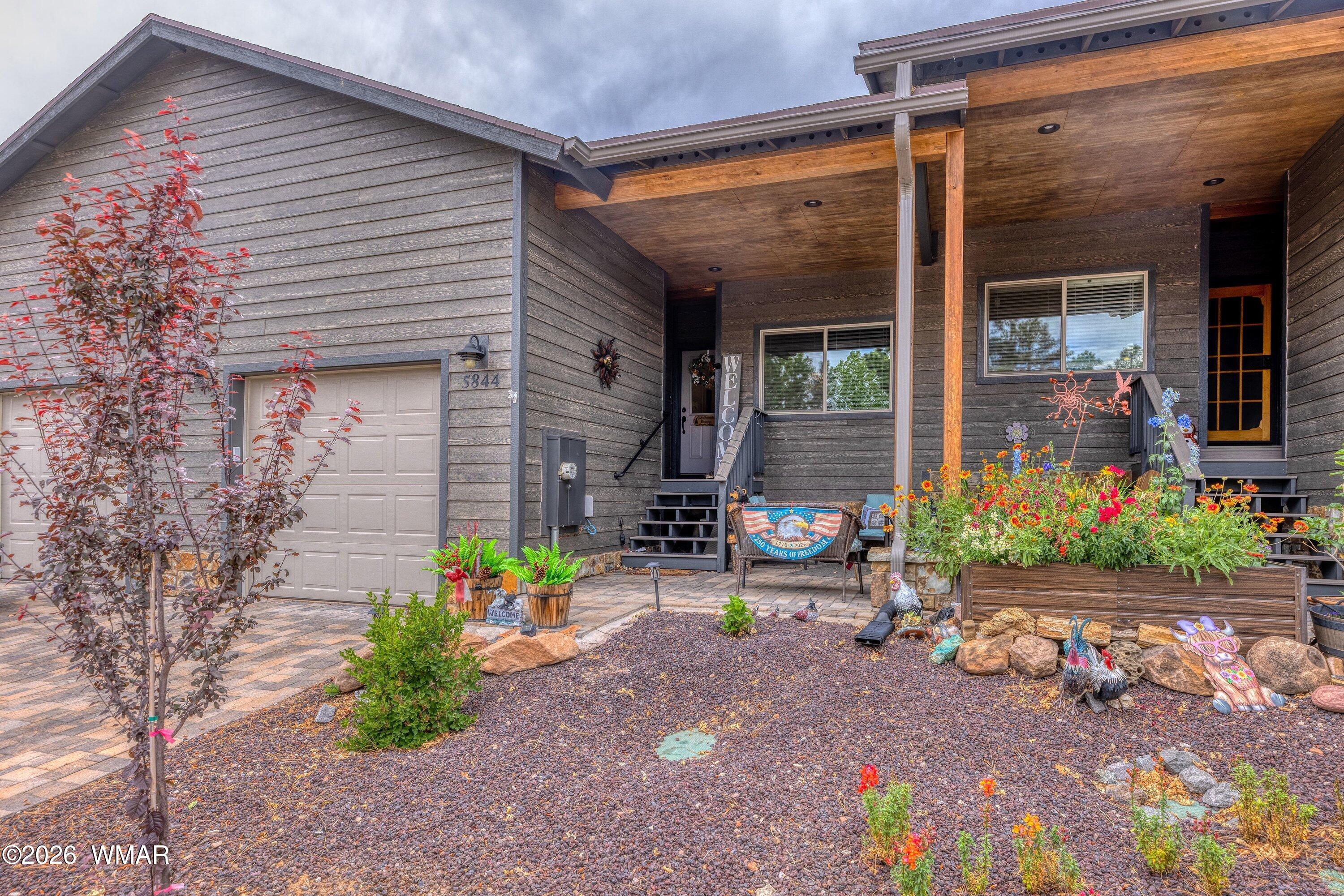 5844 Saturn Drive, Lakeside, AZ 85929 — Photo 1 of 22
