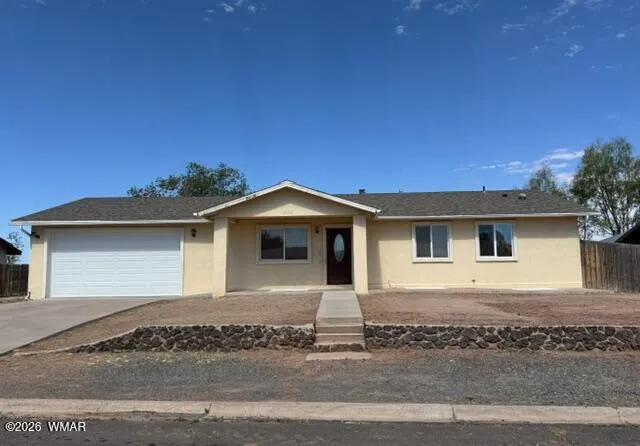 230 W 10th West Street, St. Johns, AZ 85936 — Photo 1 of 53