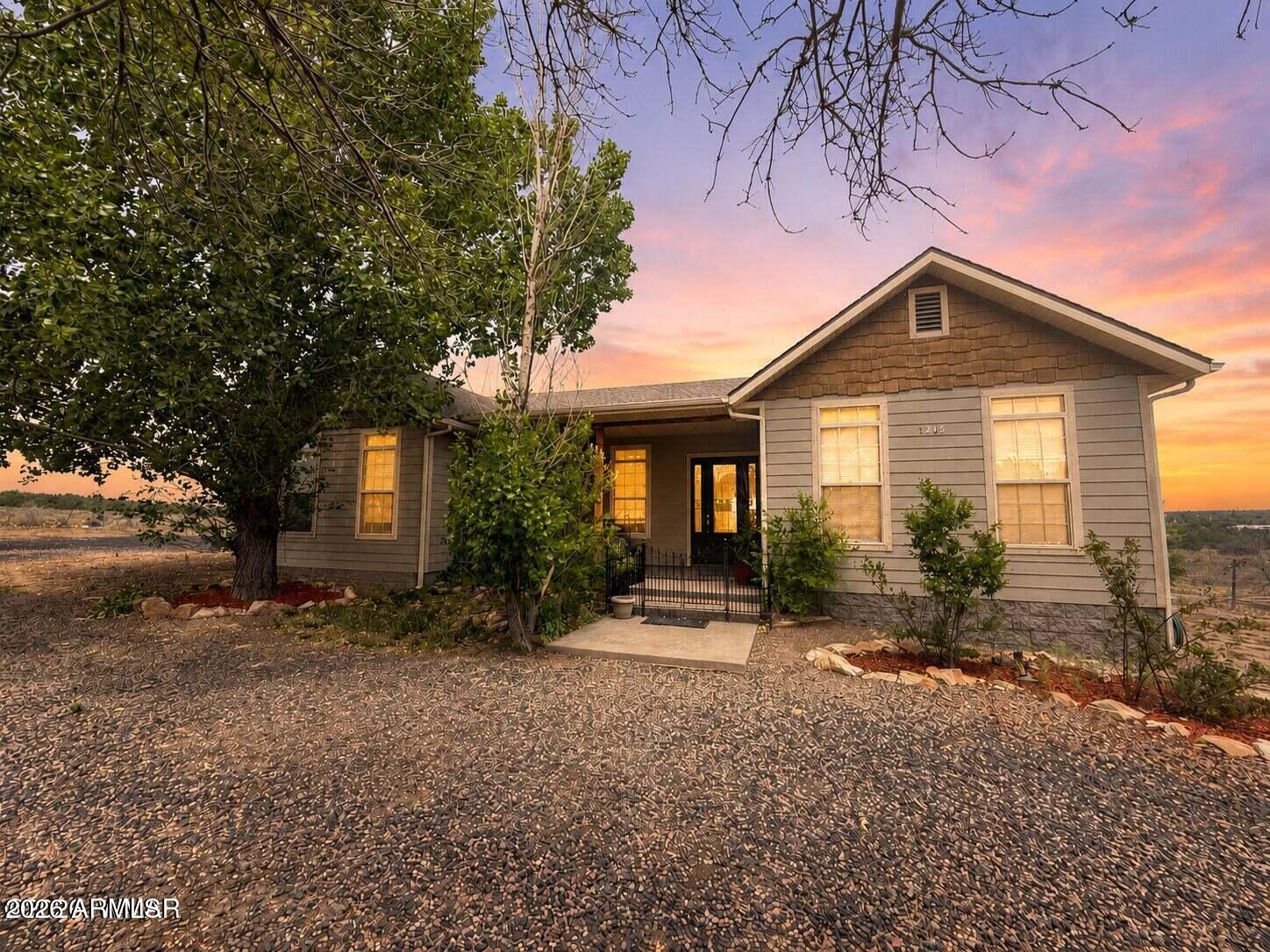 1285 LONE PINE DAM Road, Show Low, AZ 85901 — Photo 1 of 20