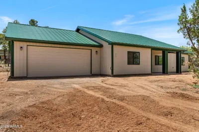 1043 School House Lane, Show Low, AZ 85901